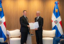 Presidente del Senado recibe de la SCJ proyecto que actualiza Ley de Uso de Medios Digitales