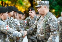 Ministro de Defensa recorre unidades del Ejército en la zona fronteriza