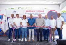 Energía y Minas entrega cuatro proyectos de electrificación rural en Samaná