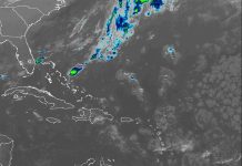 Vaguada continuará provocando lluvias este domingo