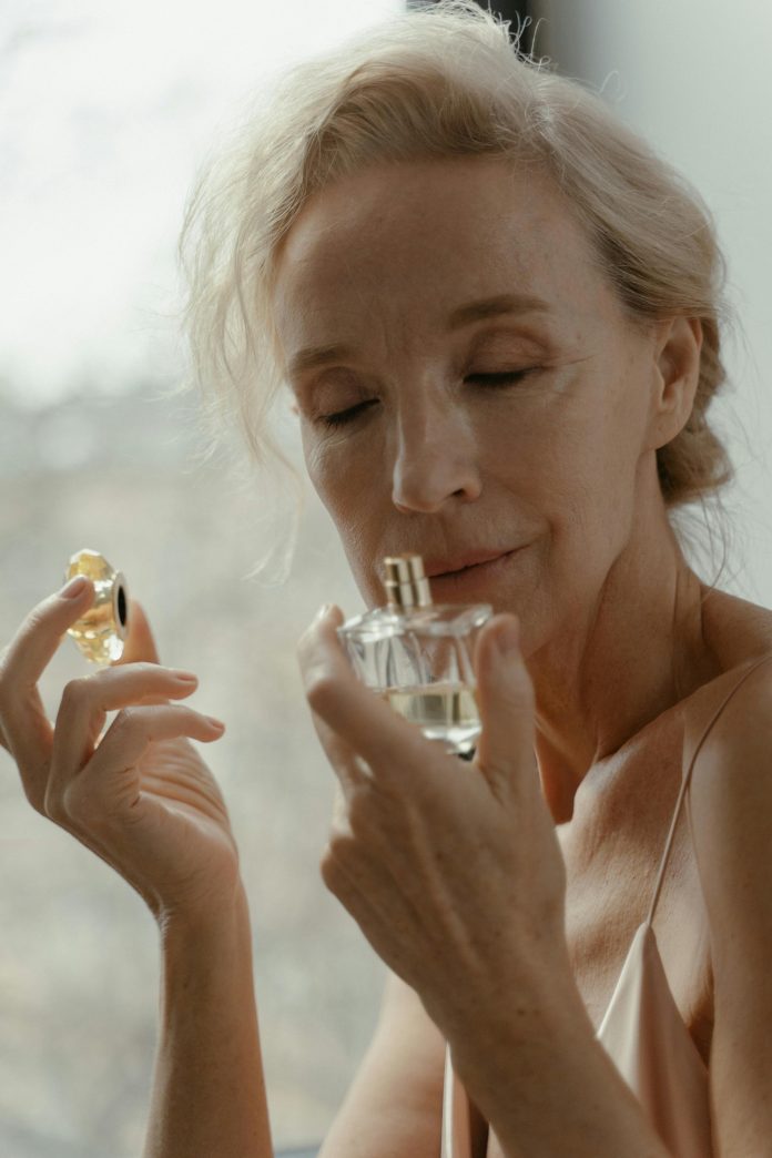 ¿Puede un perfume realmente hacerte más atractivo?