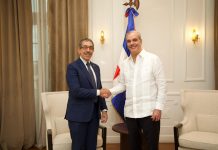 Presidente Abinader recibe en el Palacio Nacional al nuevo rector electo de la UASD, Jorge Asjana David