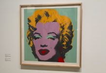 Tras una década ausente en Francia, la obra de Andy Warhol se expone en un pueblo bretón