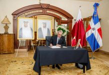 Presidente Abinader firma libro de condolencias por el fallecimiento de Su Alteza el Emir Padre, Sheikh Hamad Bin Khalifa Al Thani