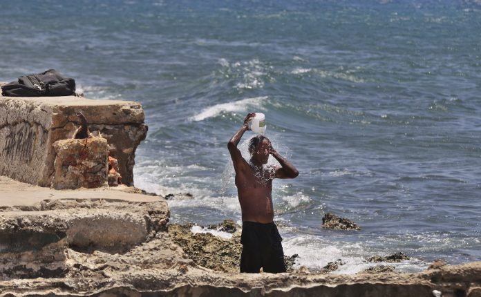 La llegada del verano en Cuba, entre la grave crisis energética y opciones muy pocas